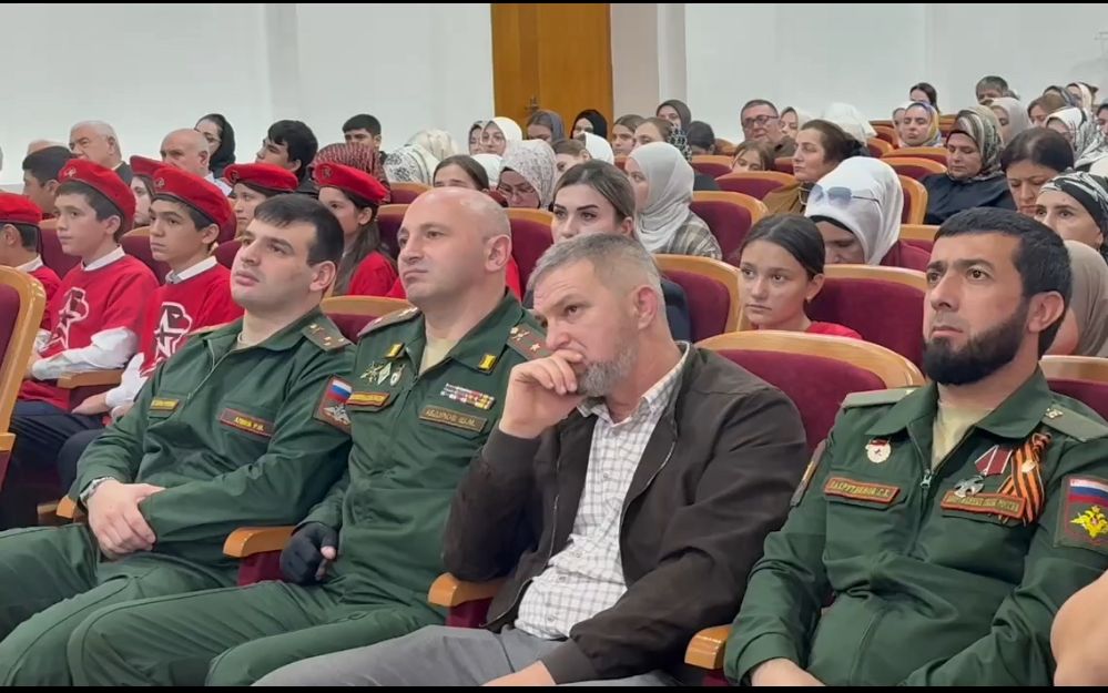 Герои России посетили Буйнакский район